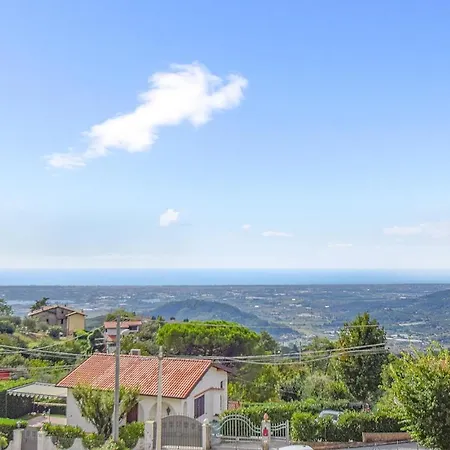 3 Bedroom Cozy In Holiday home *